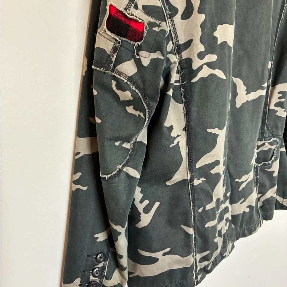 Triple Five Soul Camouflage Military Style Jacket - Picture 10 of 16